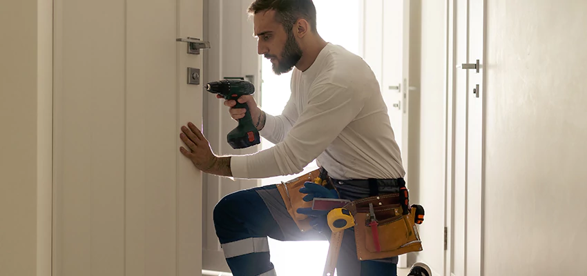 Mailbox Lock Installation Expert in Crestline, California